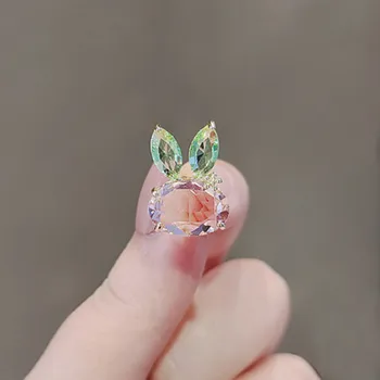 2023 Noi Cristal Rabbit Brosa pentru Femei Japoneze Personalitate Anti fără stăpân Guler Pin Fată Frumoasă Îmbrăcăminte Guler Accesorii Cadou