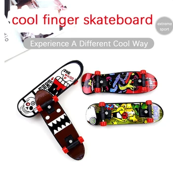 2 buc copii Copii Grif Camion de Jucărie Deget Mini Skateboard Băiat Jucărie copii Copii Cadou Finger Skateboard-ul Desktop Jucarii