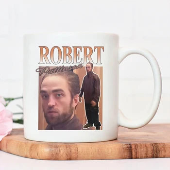Robert Pattinson În Picioare Meme Print Cool Cești De Cafea Drăguț Jocuri Femei Albe Moda Cana De Apa Colorate Cani Ceramica